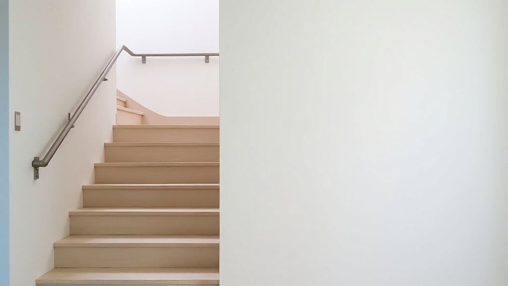 Installation d’un monte-escalier dans une maison à Dourdan